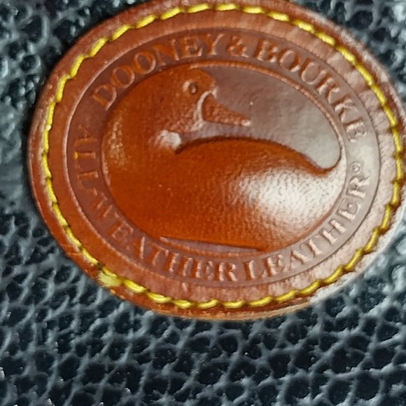 Dooney & Bourke Large Black Pebbled Tan  Leather Doctors Satchel Hand Bag - Picture 15 of 16